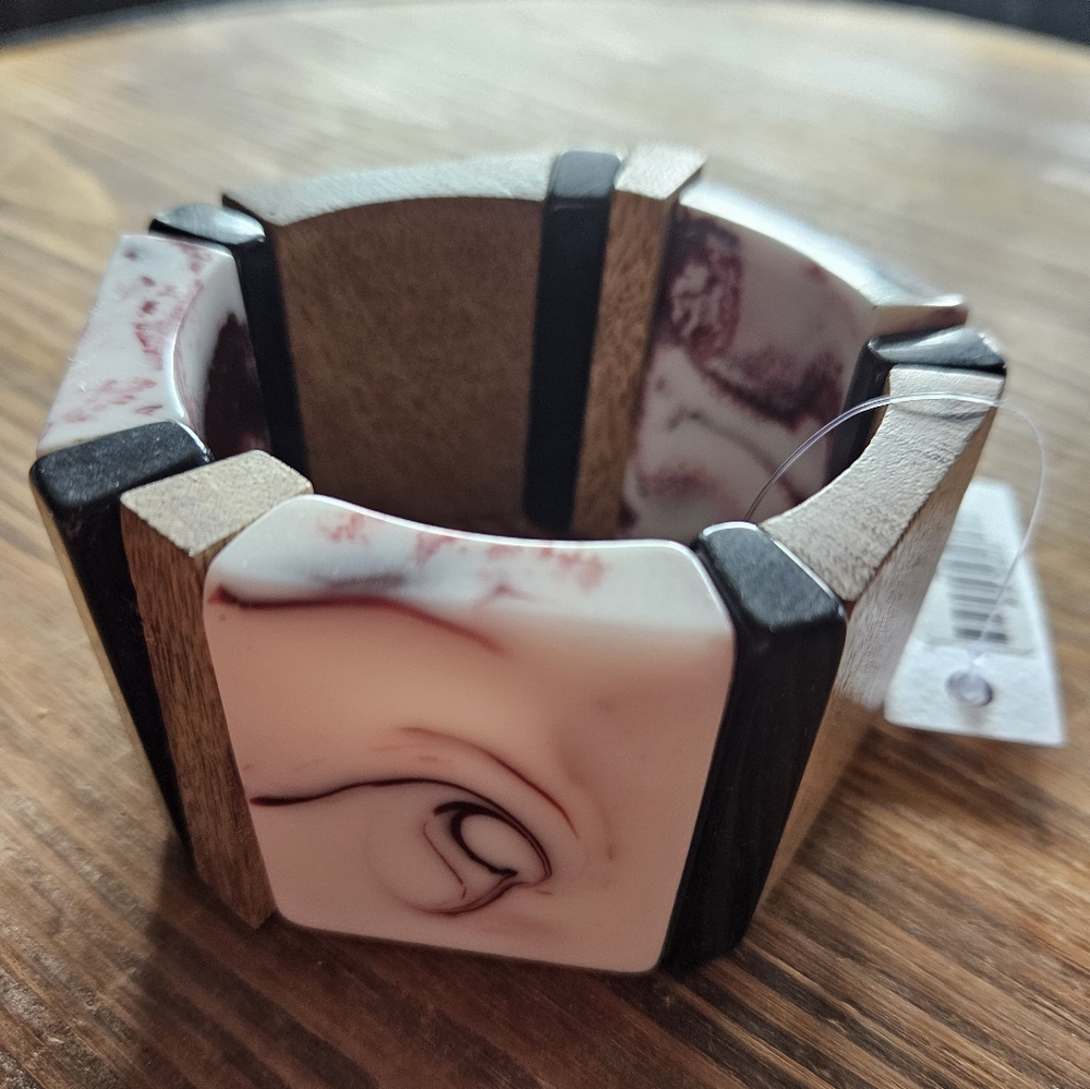 A Girl Thing Marbled Bracelet - Picture 4 of 4